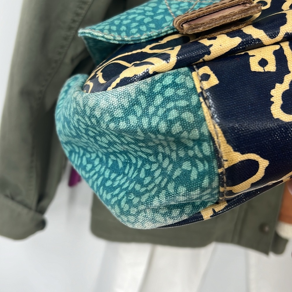 Fossil Key-Per Coated Canvas, Large Crossbody Key… - image 8